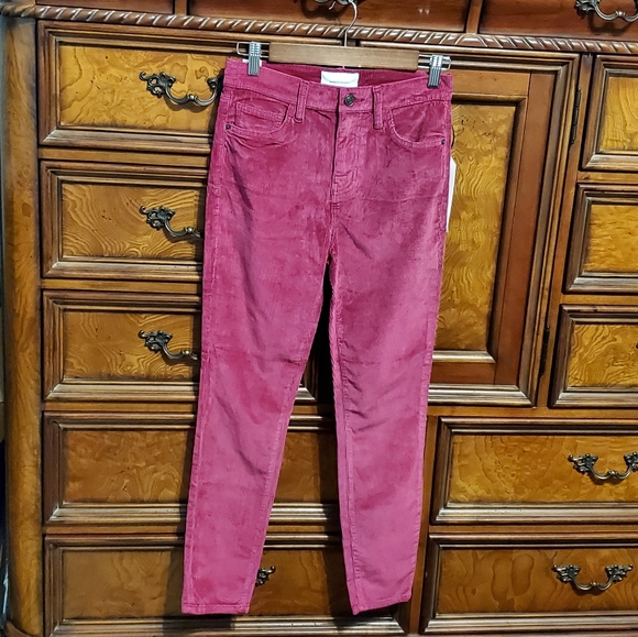 NWT CURRENT/ELLIOTT Stiletto berry cord jeans 28 - Picture 4 of 6